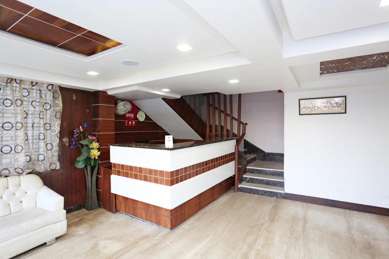 Oyo 6359 Hotel Mezbaan Regency Raipur  Exterior photo