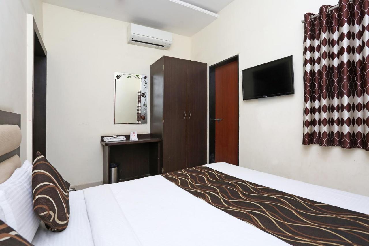 Oyo 6359 Hotel Mezbaan Regency Raipur  Exterior photo