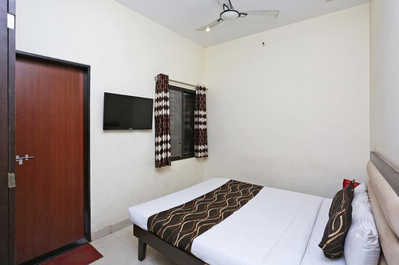 Oyo 6359 Hotel Mezbaan Regency Raipur  Exterior photo